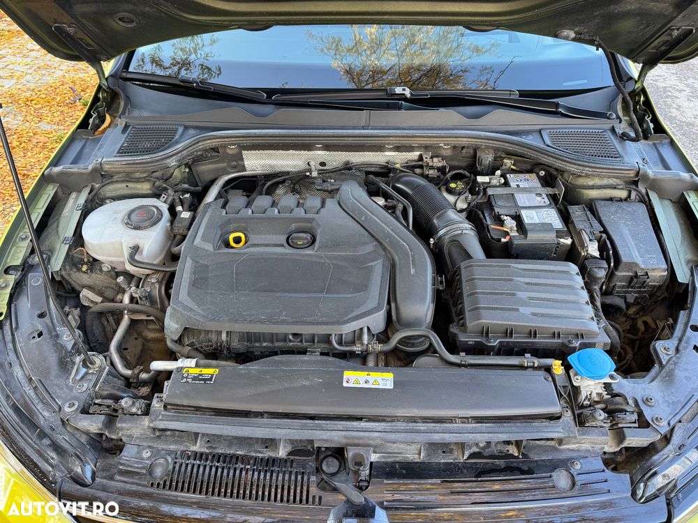 Volkswagen Golf 1.5 eTSI ACT DSG MHEV Style - 21