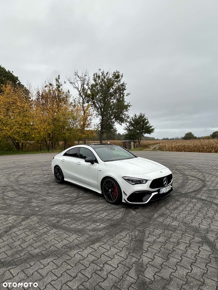 Mercedes-Benz CLA - 9