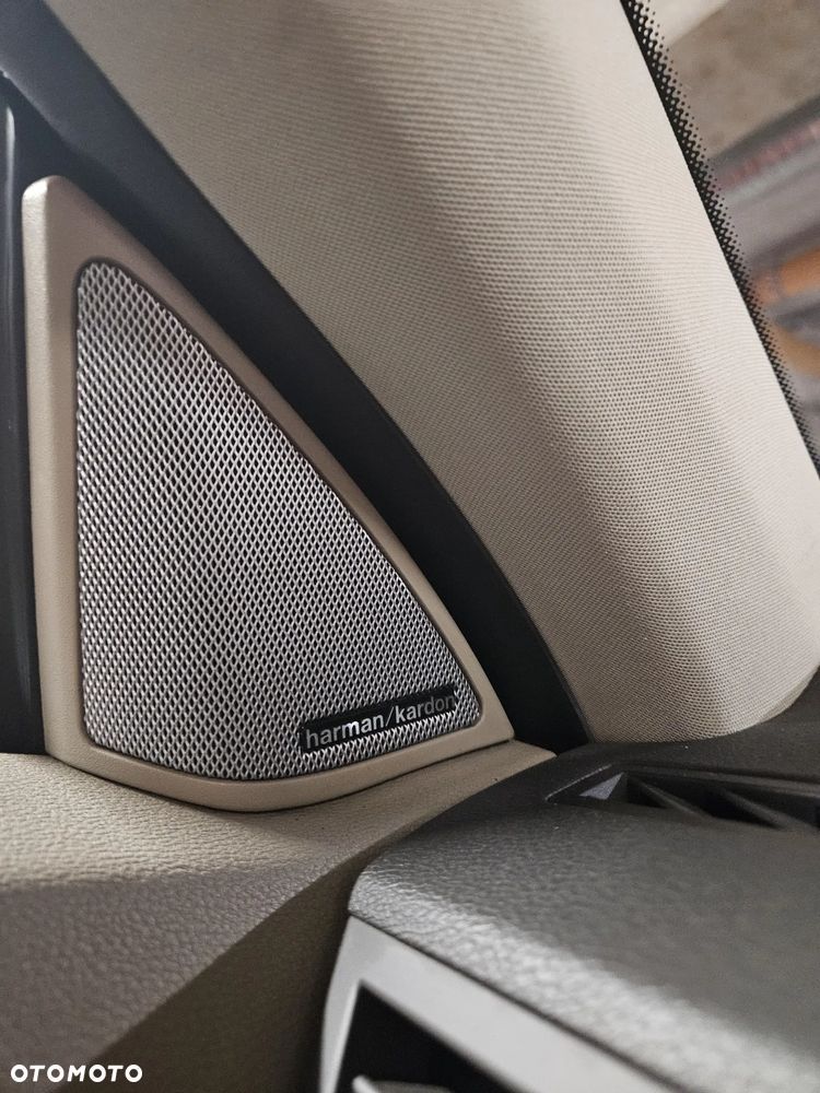 Mercedes-Benz Klasa E 350 CDI BlueEff - 8