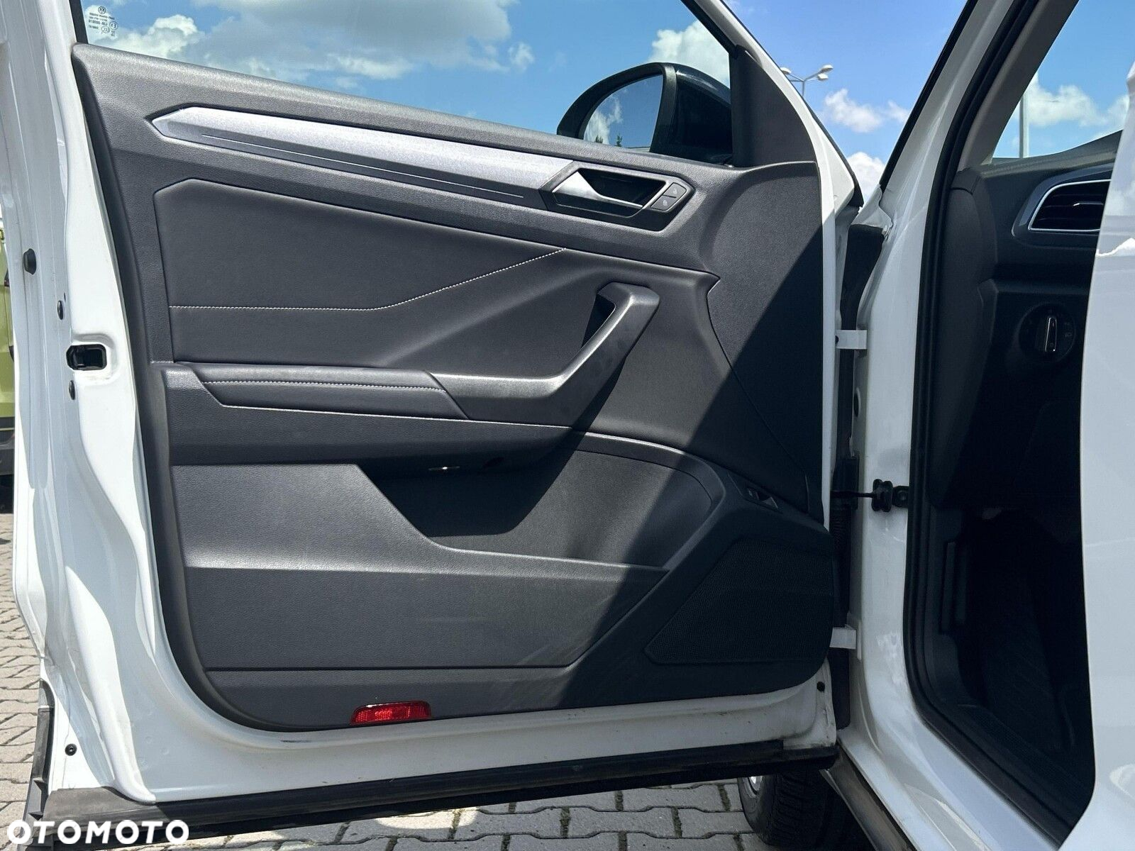 Volkswagen T-Roc 1.5 TSI Style DSG - 10