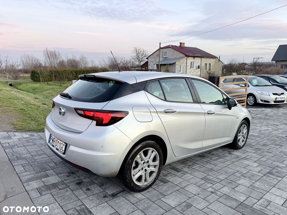 Opel Astra 1.6 D Start/Stop Dynamic - 32