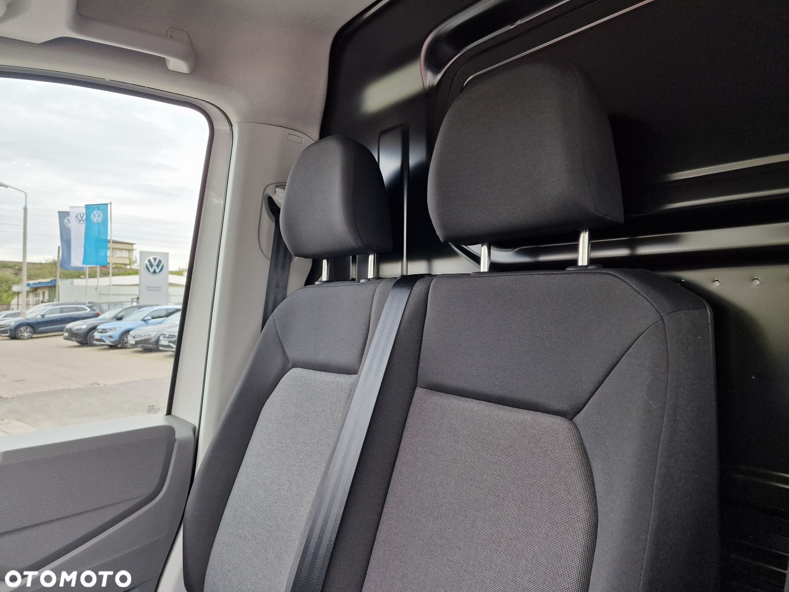 Volkswagen Crafter 35 Furgon 2.0 TDI Manual - 28