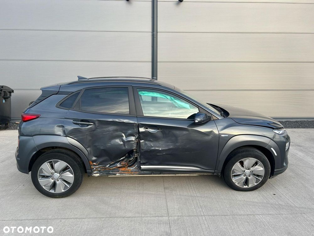 Hyundai Kona - 5
