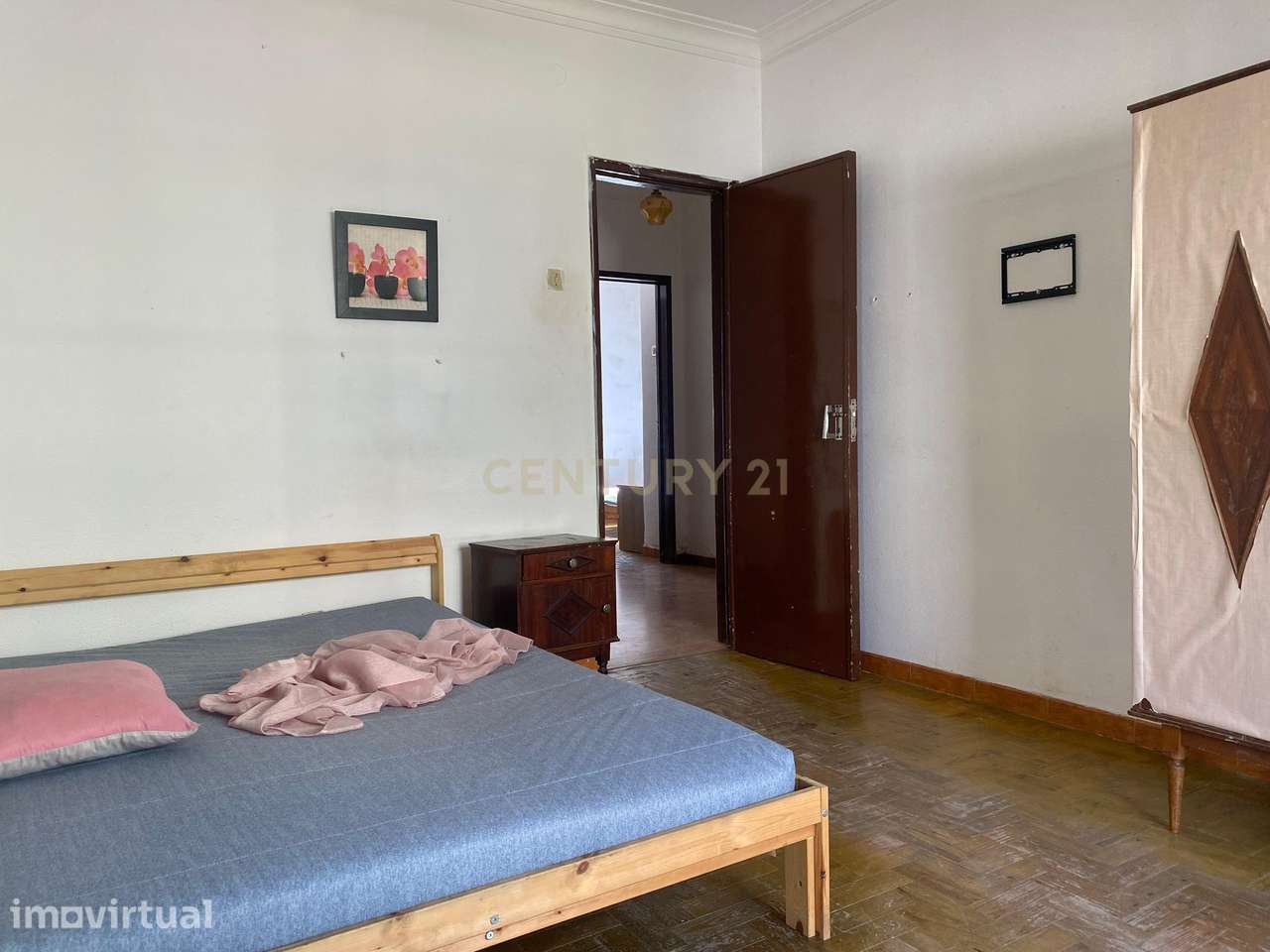 T2 CENTRAL perto  Hospital, Fertagus, Loja Cidadão - Grande imagem: 5/17
