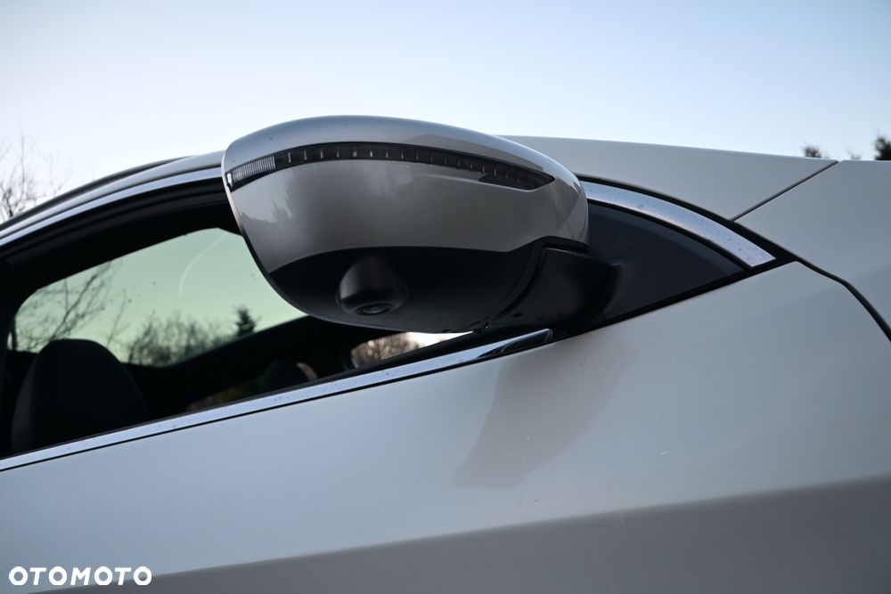 Nissan Qashqai 1.7 dCi 4x4 Tekna+ Xtronic - 33