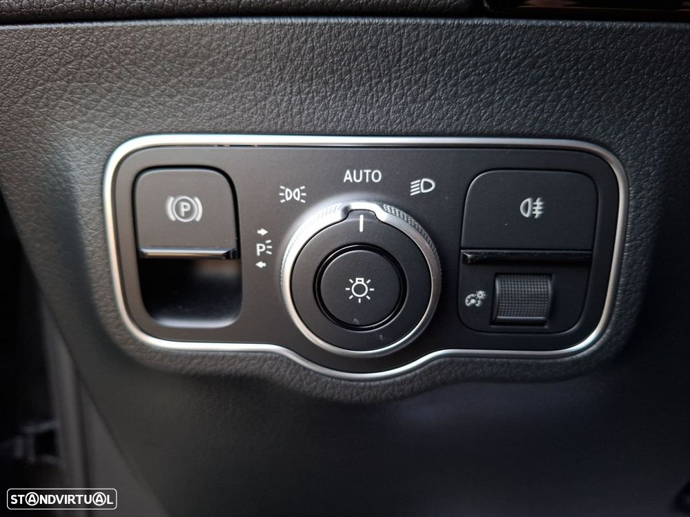 Mercedes-Benz B 250 e - 20