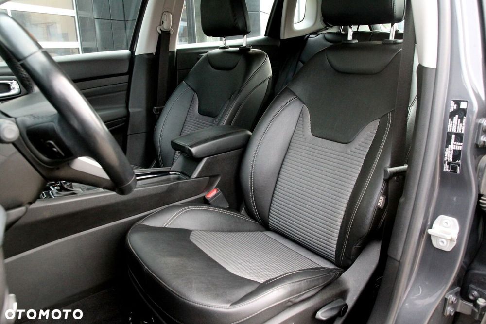 Jeep Compass - 28