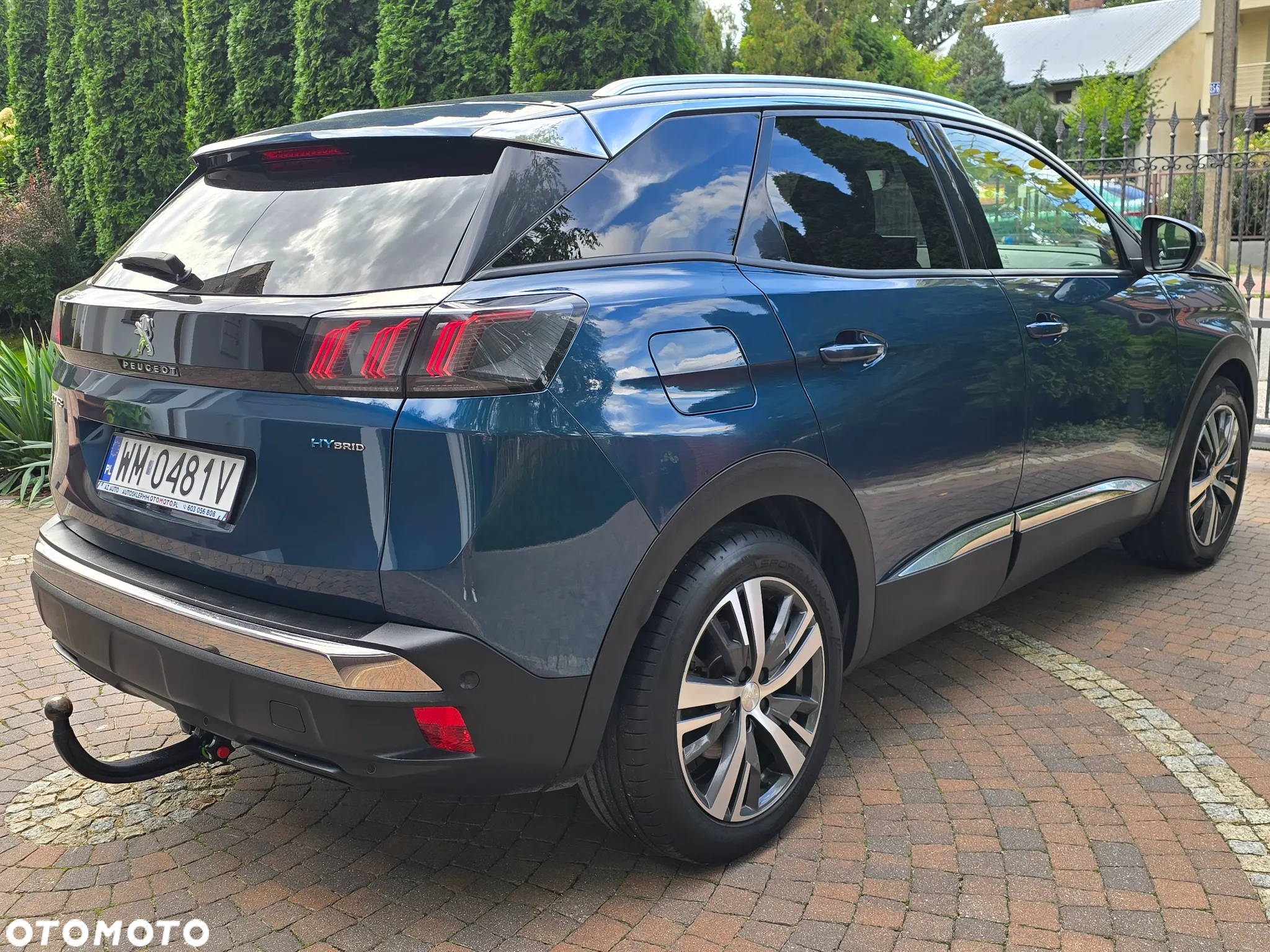 Peugeot 3008 1.6 PureTech HYbrid Allure S&S EAT8 - 4