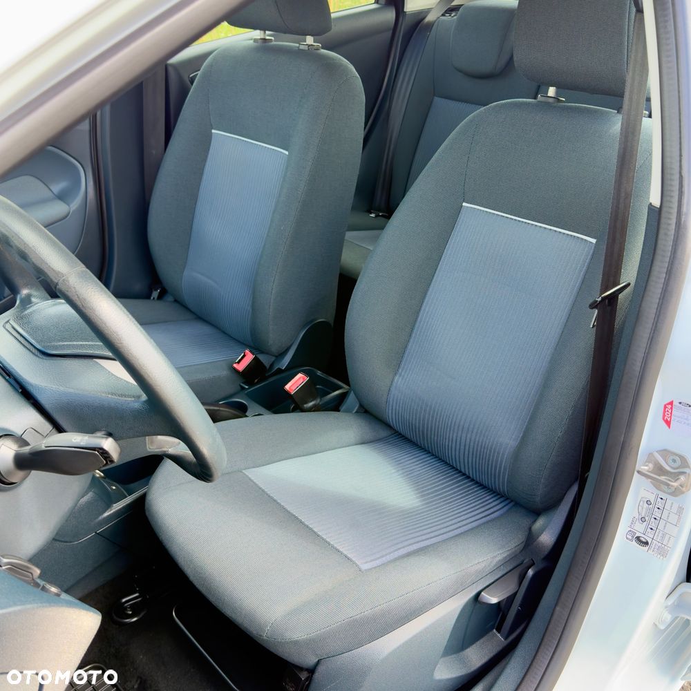 Ford Fiesta 1.5 TDCi Celebration - 9