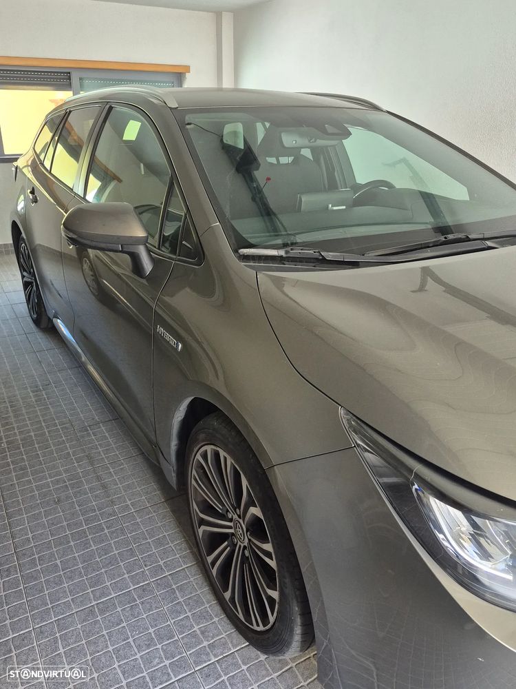 Toyota Corolla Touring Sports 1.8 Hybrid Comfort+P.Sport - 2