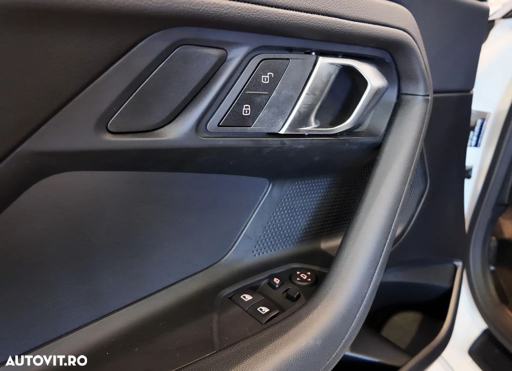 BMW Seria 2 218i AT - 18