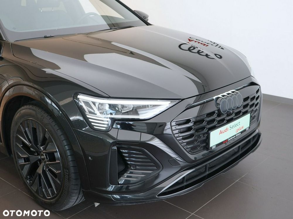 Audi Q8 e-tron - 11