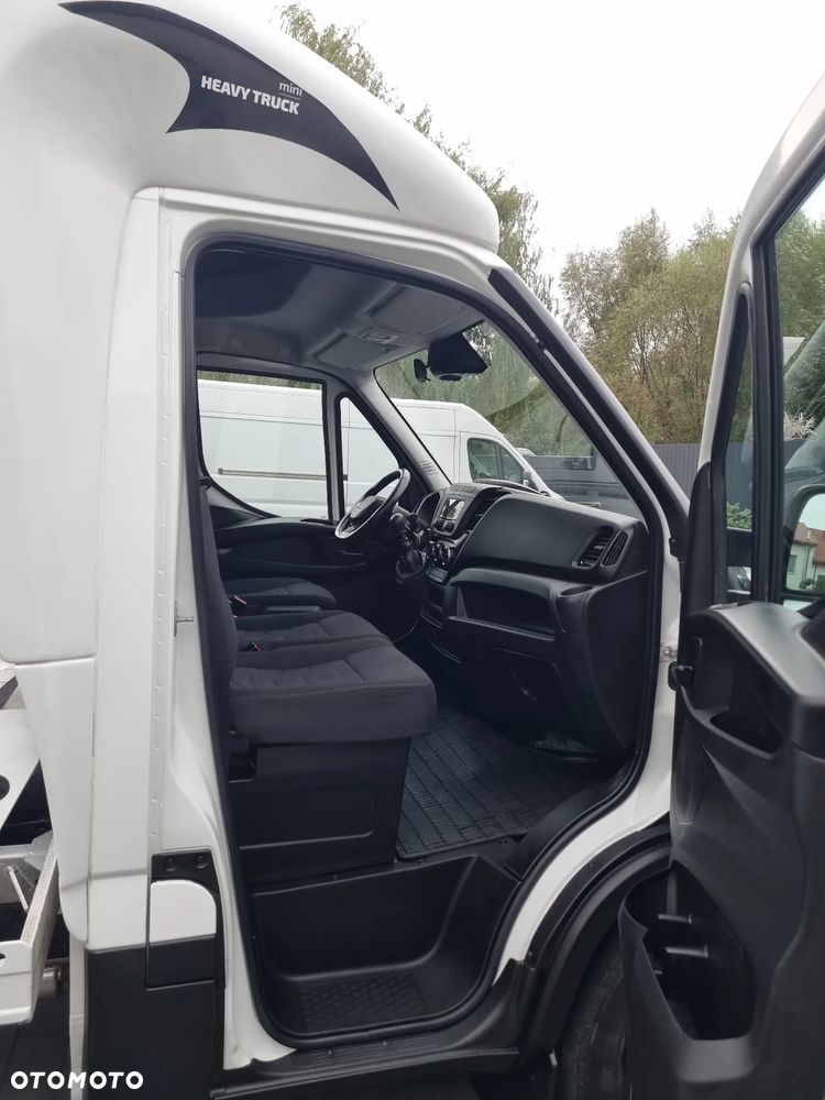 Iveco Daily 35S18/ Autolaweta /Salon PL /123tyś.km Servis ASO F-vat 23% - 22