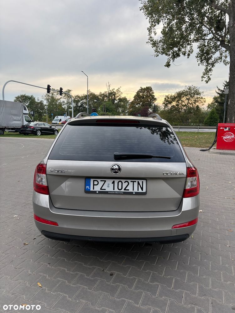 Skoda Octavia - 8