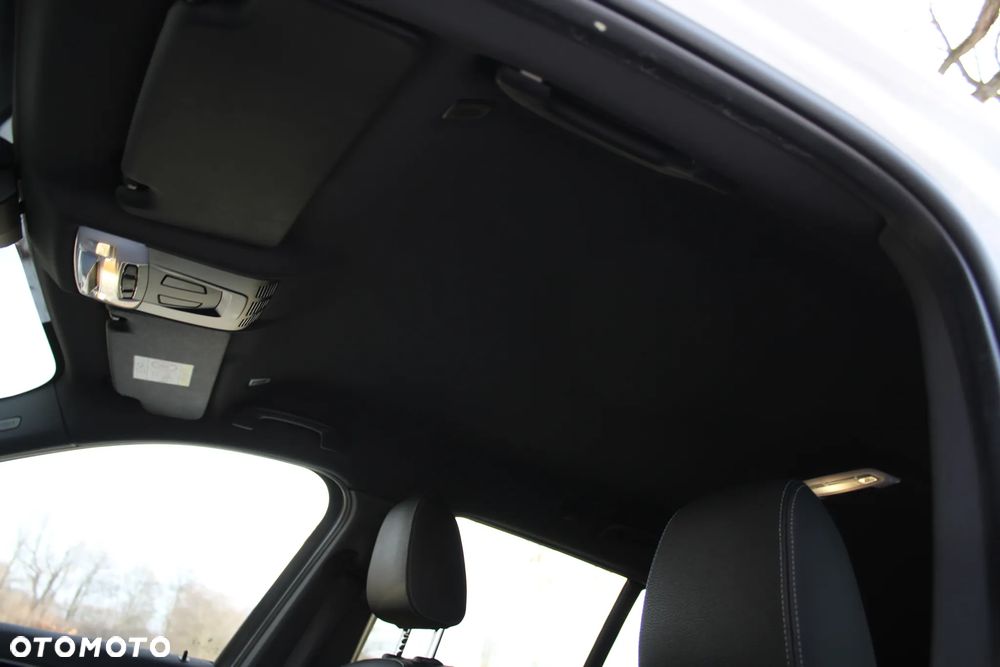 BMW X1 xDrive20d M Sport - 28