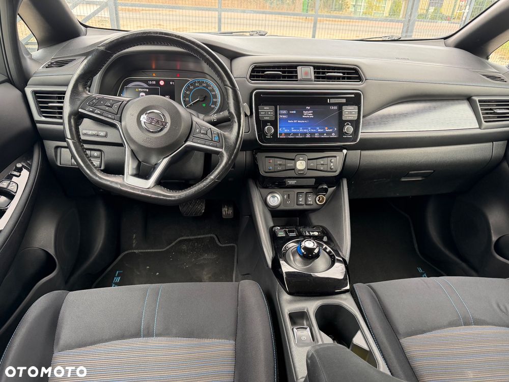 Nissan Leaf 40 kWh Tekna - 19