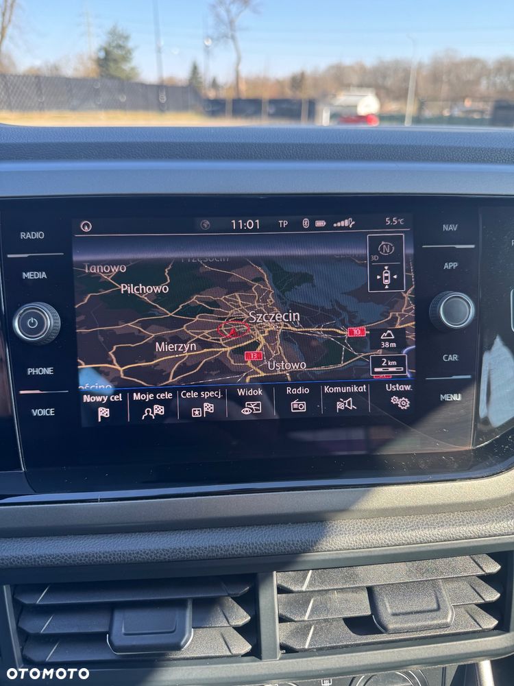 Volkswagen Polo 1.0 TSI Comfortline DSG - 17