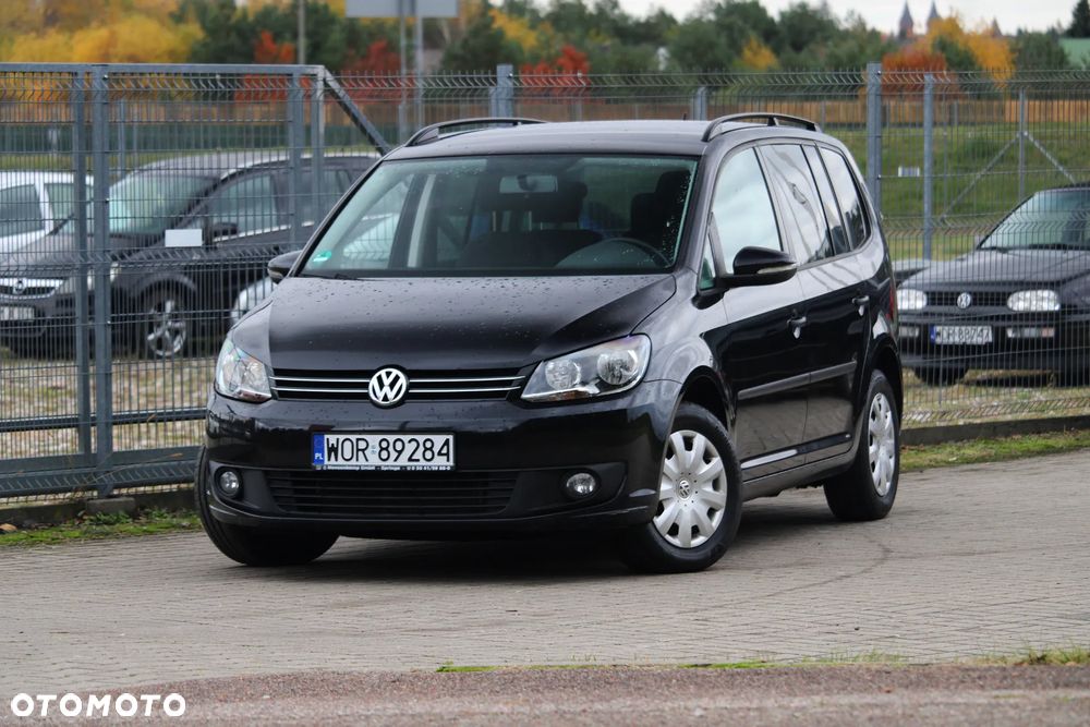 Volkswagen Touran - 1