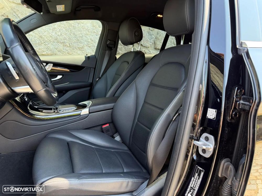 Mercedes-Benz GLC 300 de Coupé 4Matic - 36