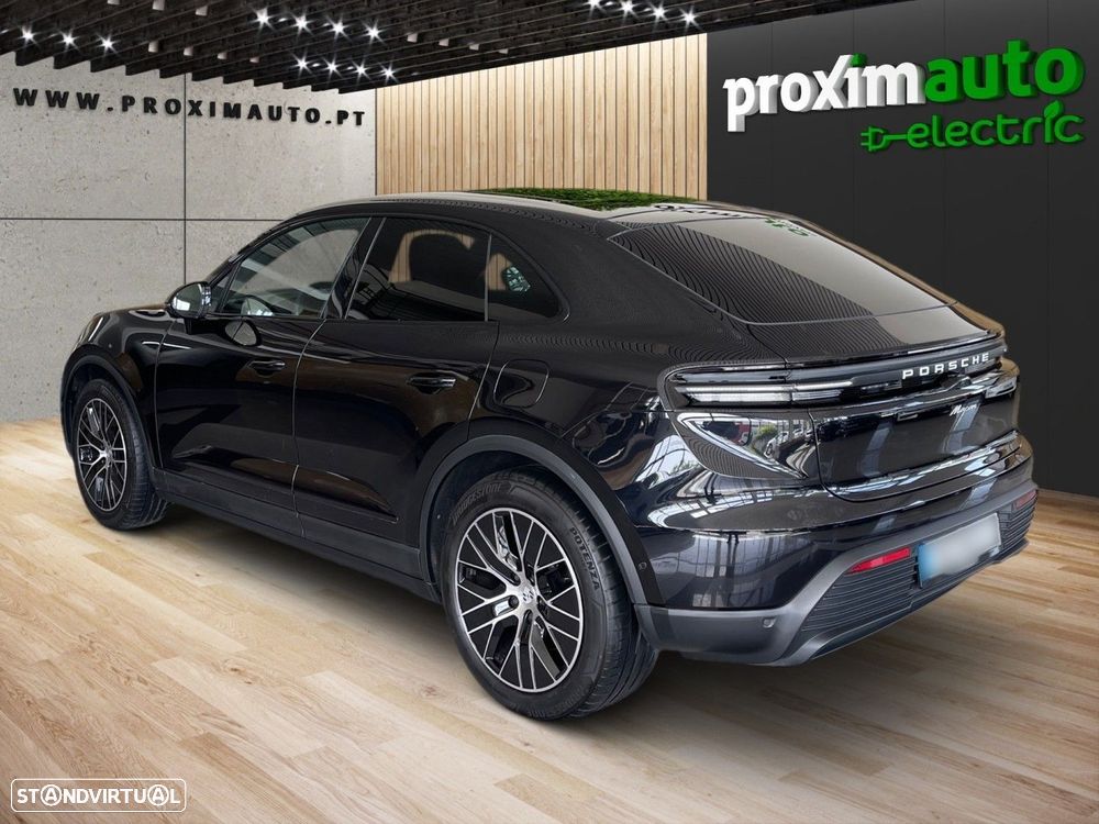 Porsche Macan Standard - 17