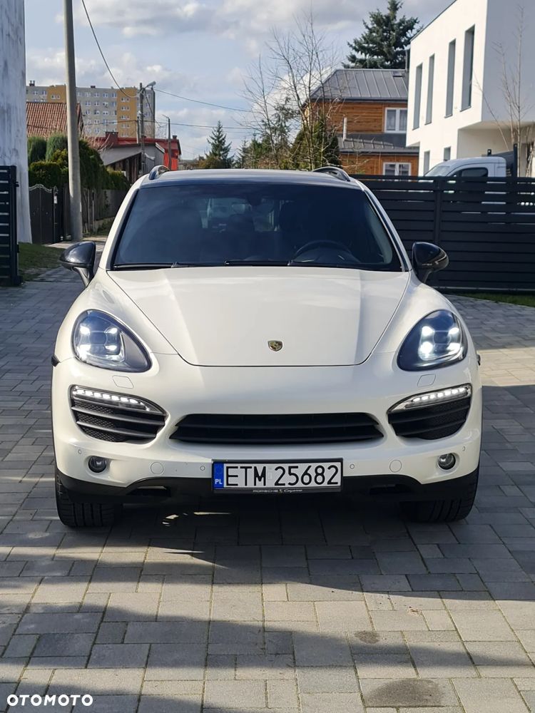 Porsche Cayenne S - 1