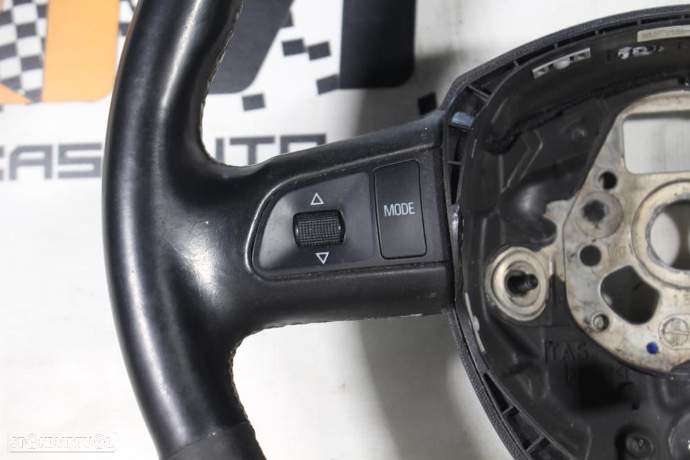 Volante Audi A3 (8P1)  Volante Audi A3 8P / A4 B6 B7 B8 / A5 8T / A6 C - 10