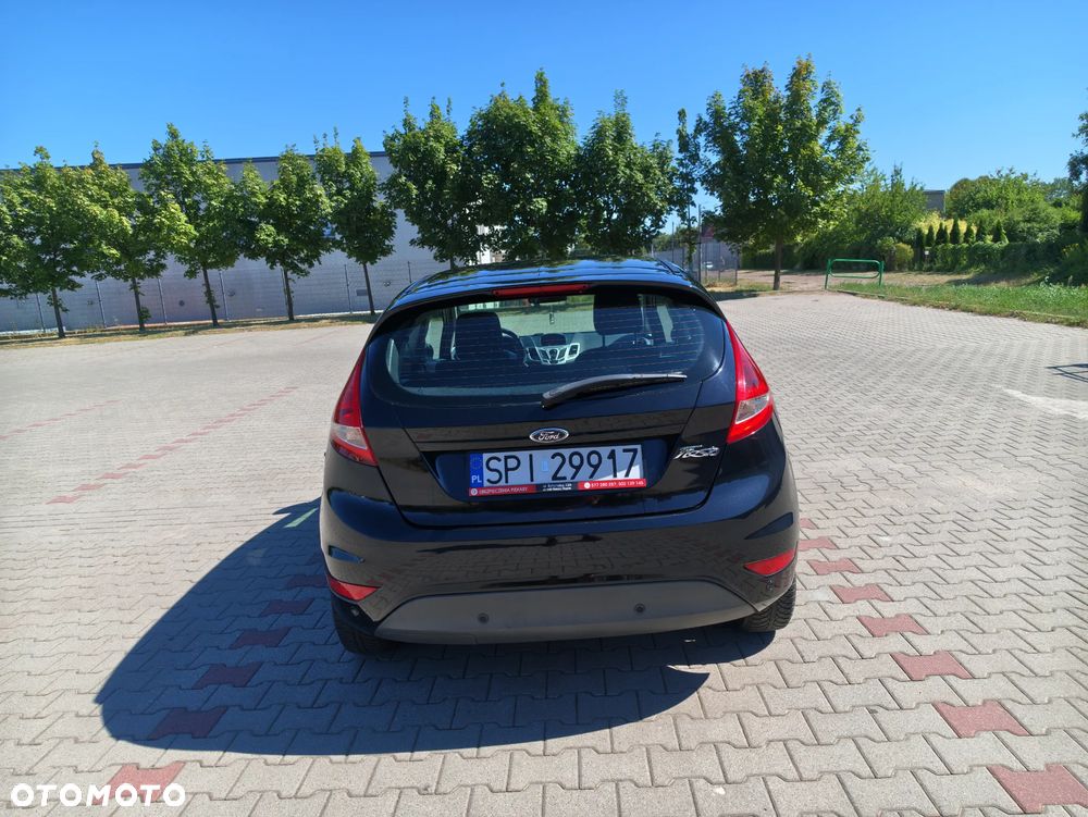 Ford Fiesta 1.25 Champions Edition - 8