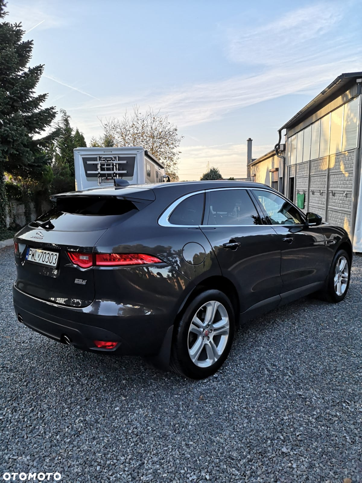 Jaguar F-Pace 2.0 i4D AWD Prestige - 2