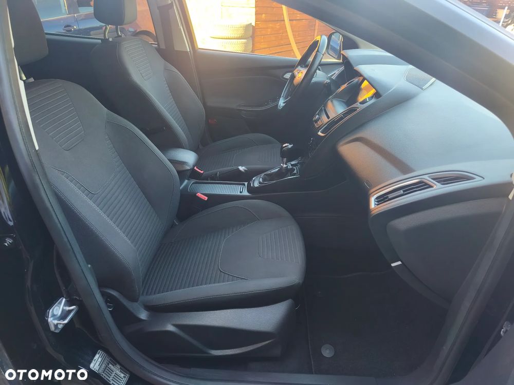 Ford Focus 1.0 EcoBoost Connected - 14