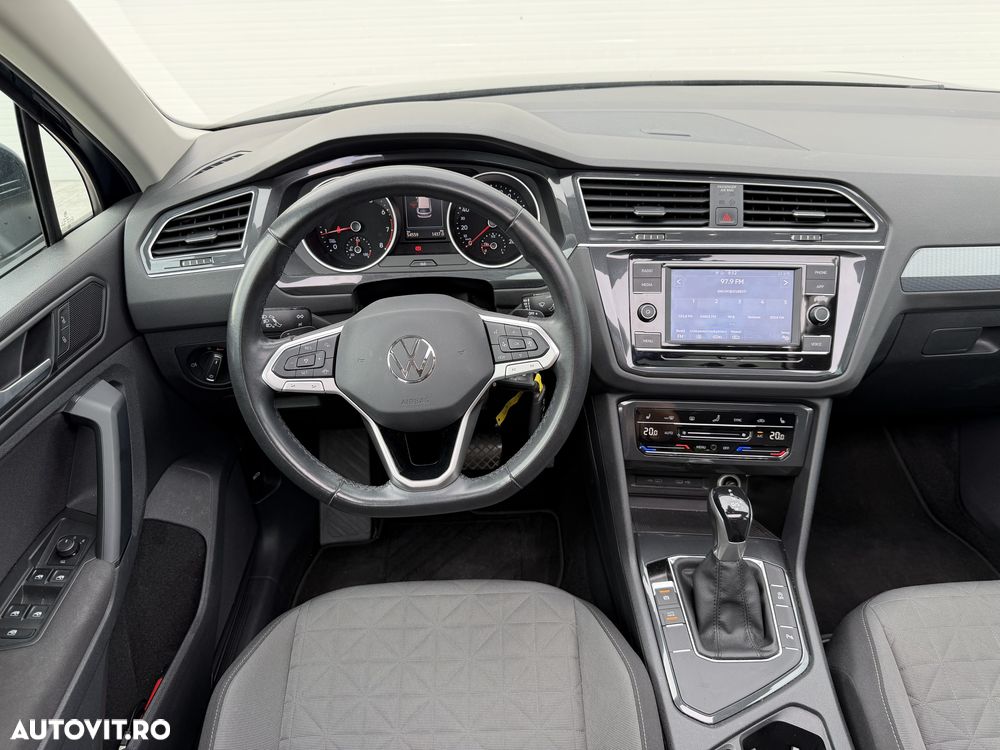 Volkswagen Tiguan 1.5 TSI ACT DSG Comfortline - 10