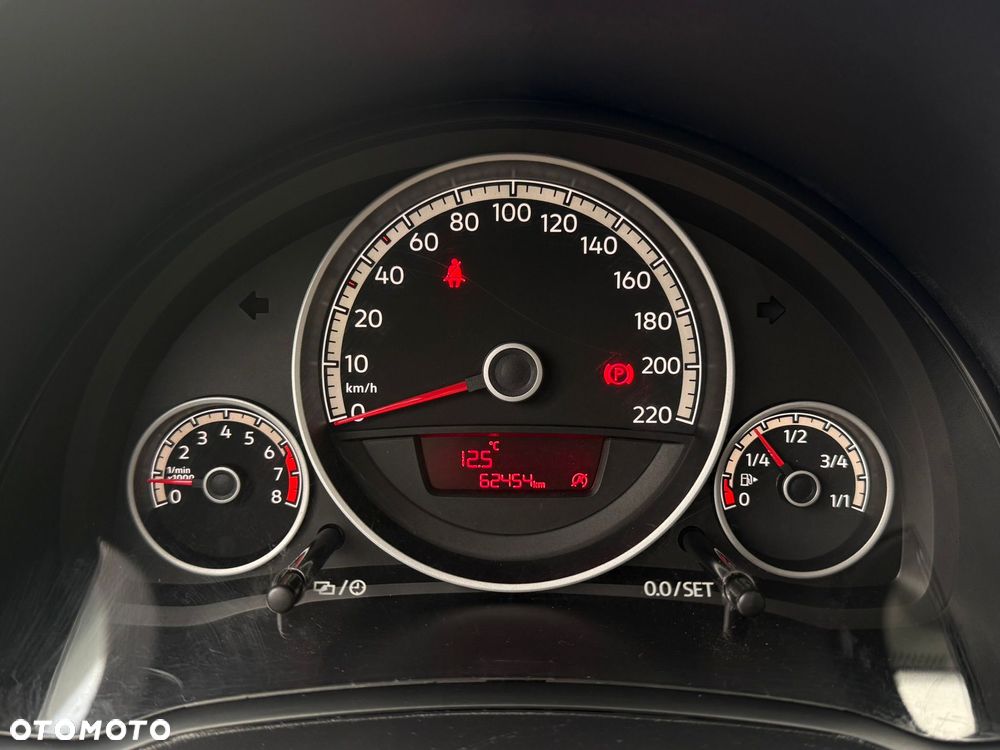 Volkswagen up! - 10