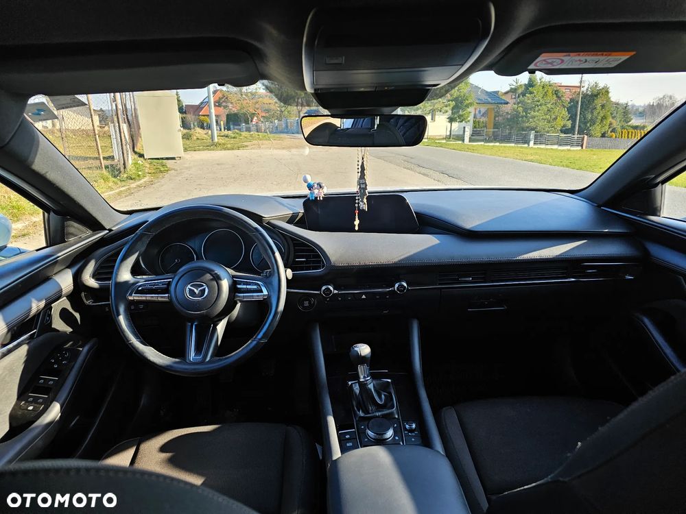 Mazda 3 2.0 mHEV Exclusive Line - 11