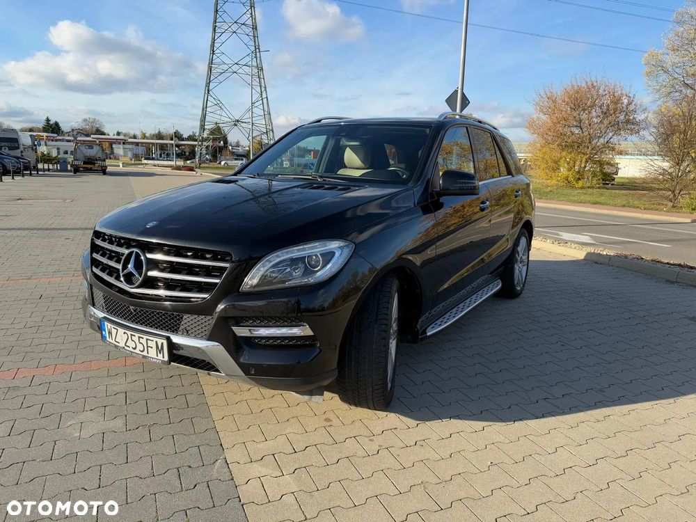 Mercedes-Benz ML - 10