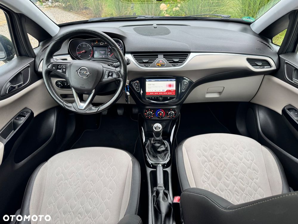 Opel Corsa 1.4 T Cosmo S&S - 26