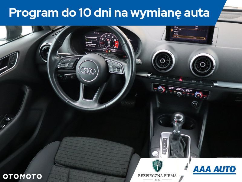 Audi A3 Sportback - 9