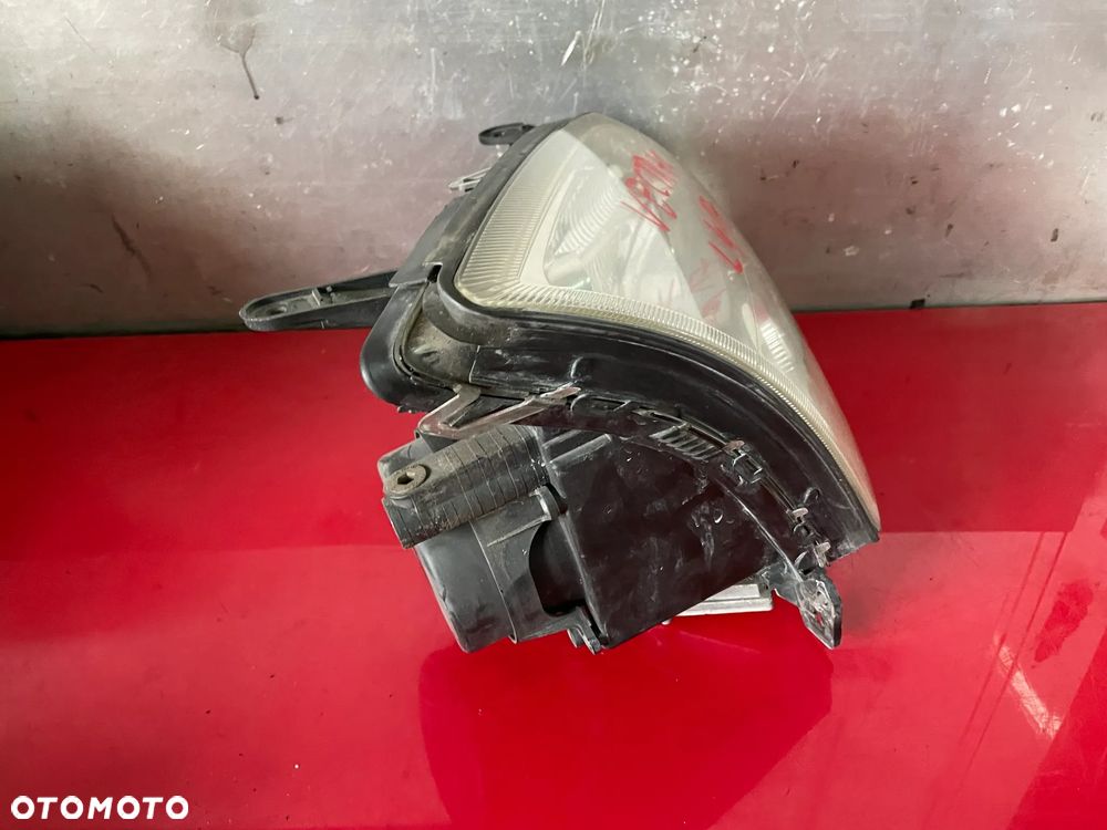 LAMPA PRAWY PRZÓD OPEL Vectra C - 4