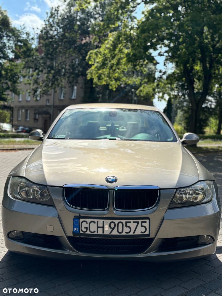 BMW Seria 3 320d - 14