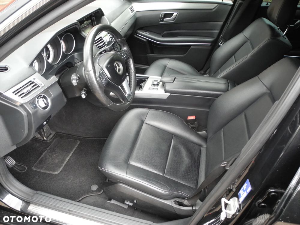 Mercedes-Benz Klasa E - 12