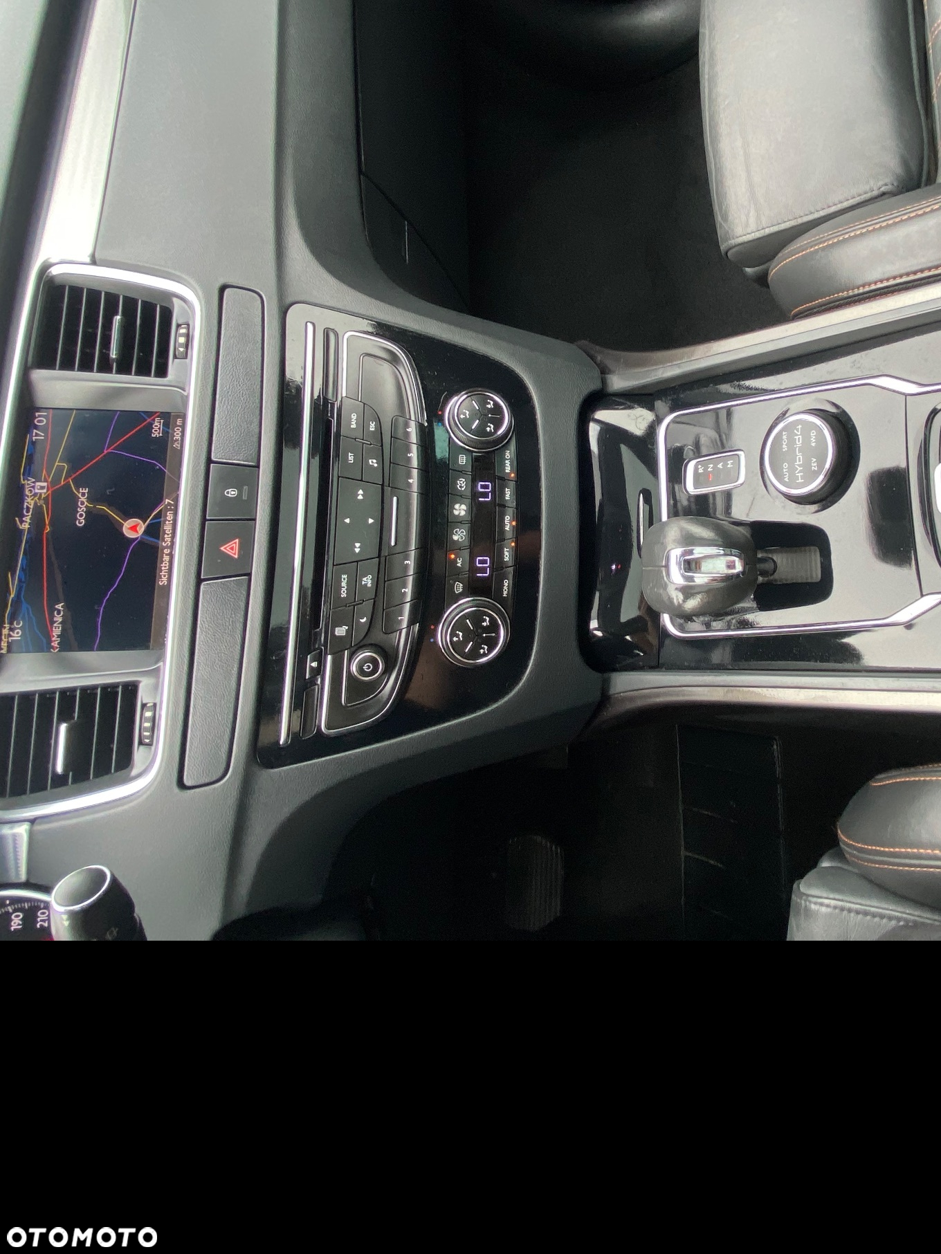 Peugeot 508 RXH 2.0 HDi HYbrid4 - 7