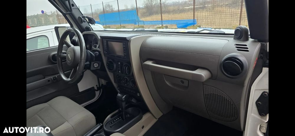 Jeep Wrangler - 18