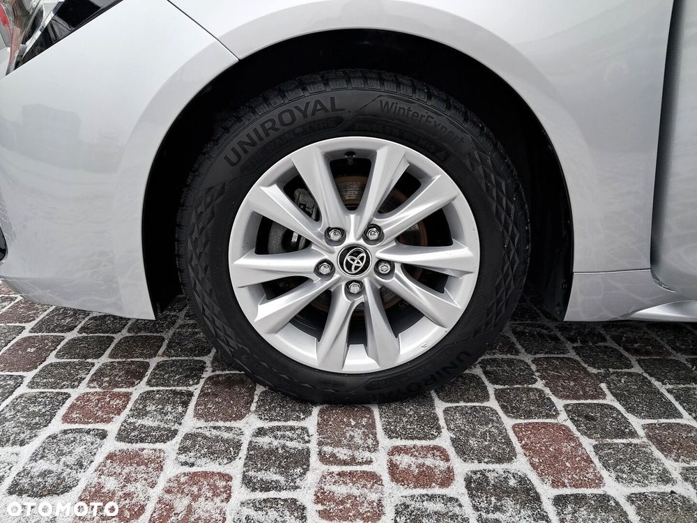 Toyota Corolla 1.8 Hybrid Comfort - 26
