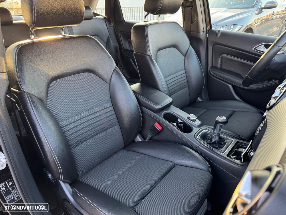 Mercedes-Benz B 180 d Urban - 16