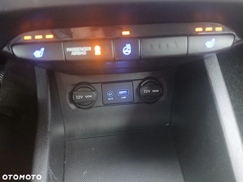 Hyundai i20 1.4 Trend - 24