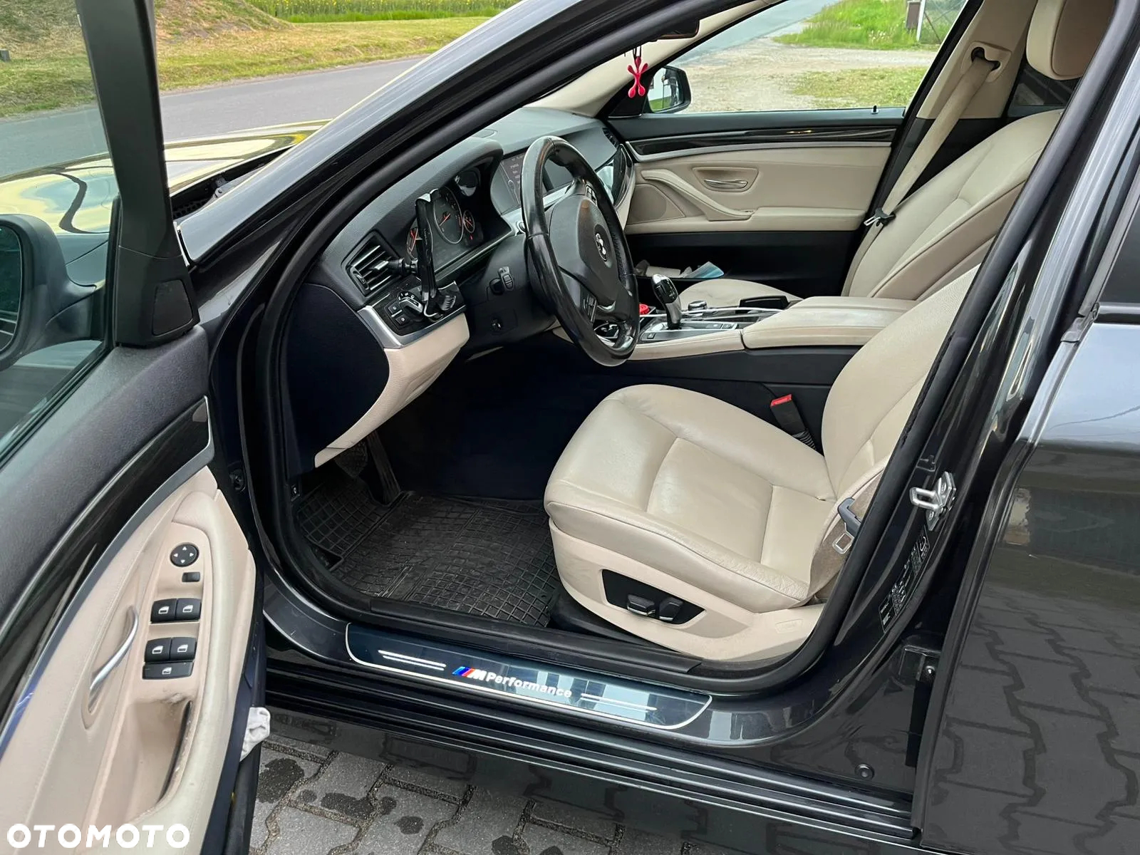 BMW Seria 5 - 10
