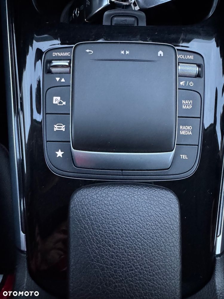 Mercedes-Benz GLB 200 d 8G-DCT AMG Line - 31