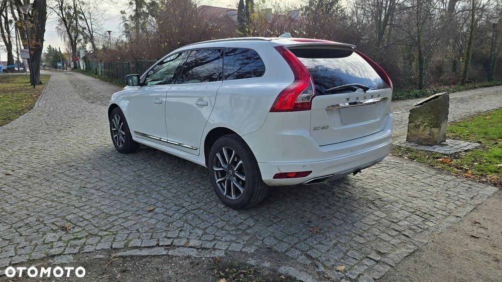 Volvo XC 60 D4 Drive-E Summum - 6