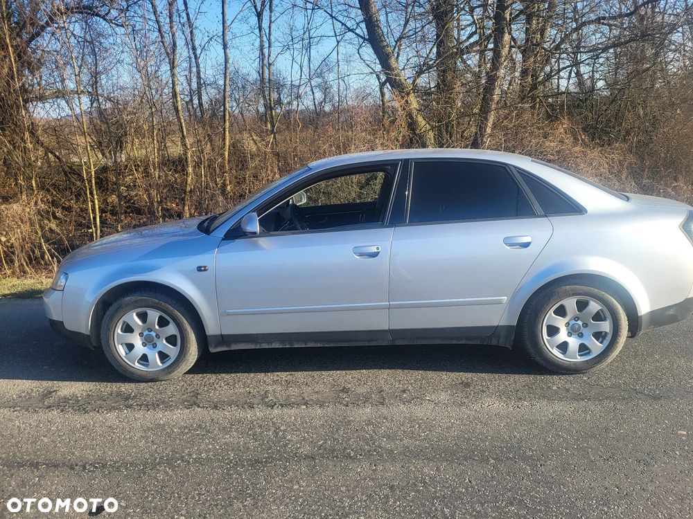 Audi A4 Limousine 2.0 Multitronic - 1