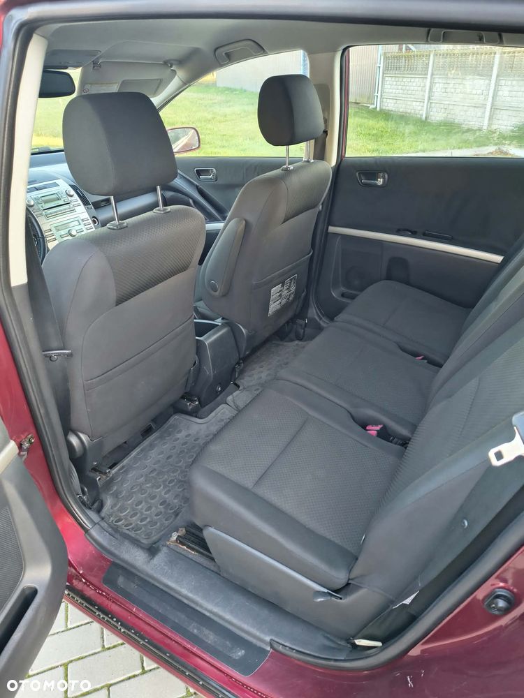 Toyota Corolla Verso - 5