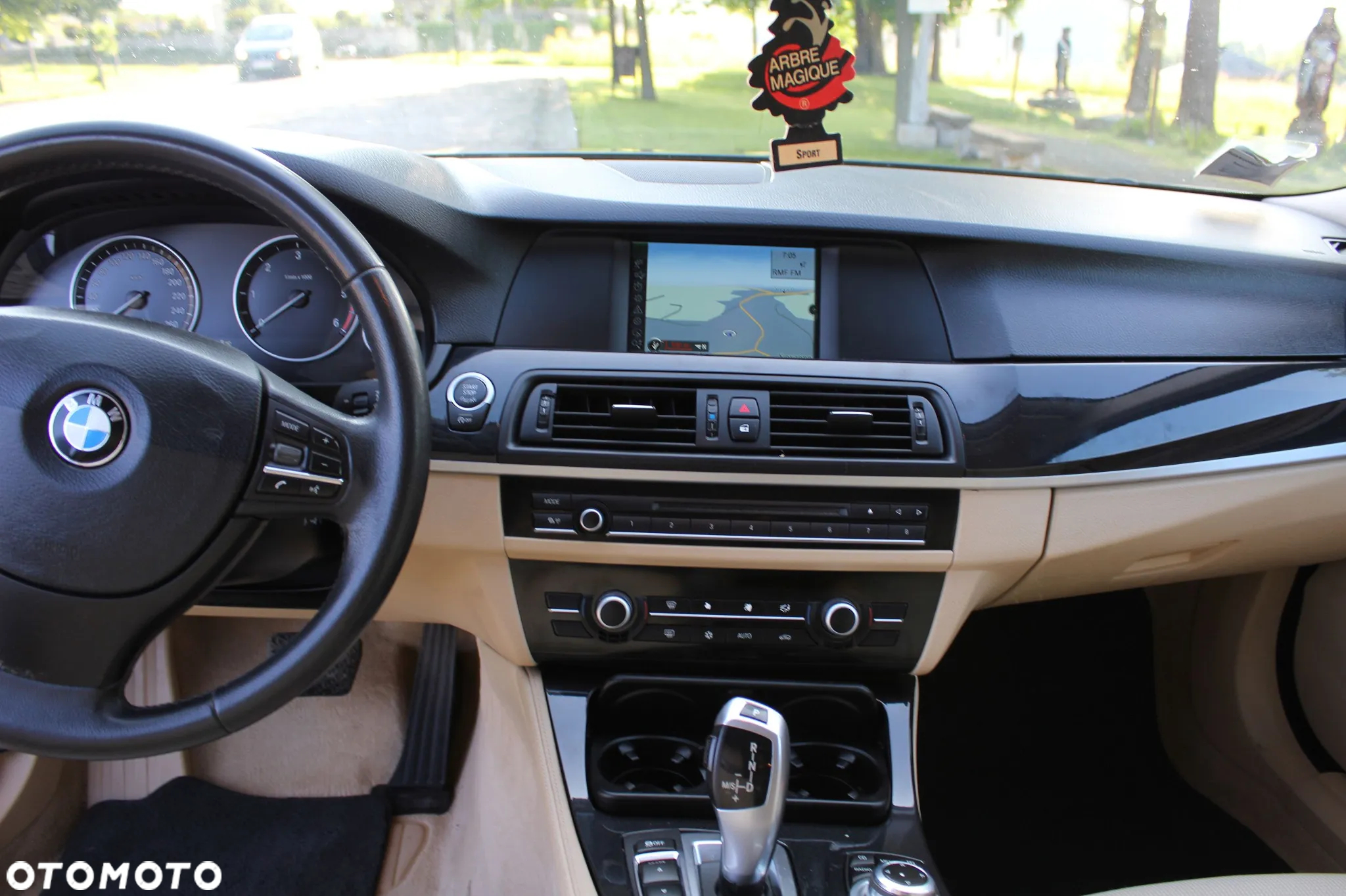 BMW Seria 5 520d Touring Modern Line - 13