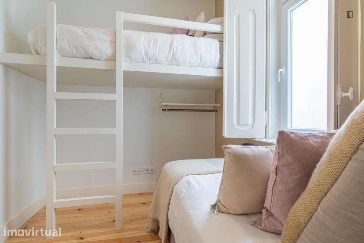 Apartamento com 4 quartos - localizado em Arroios Lisbon - Grande imagem: 3/60
